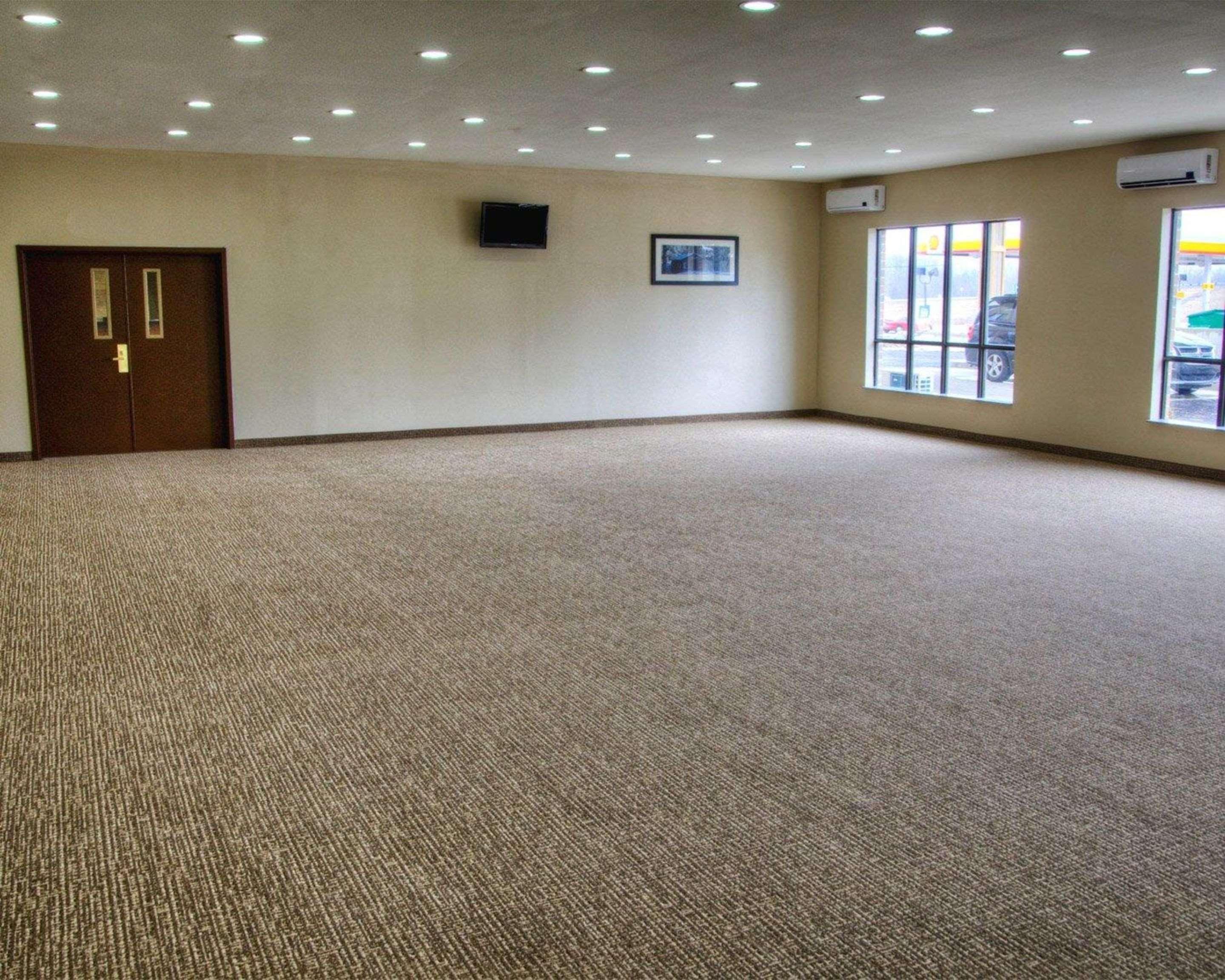 Comfort Suites Plymouth Near Us-30 Extérieur photo